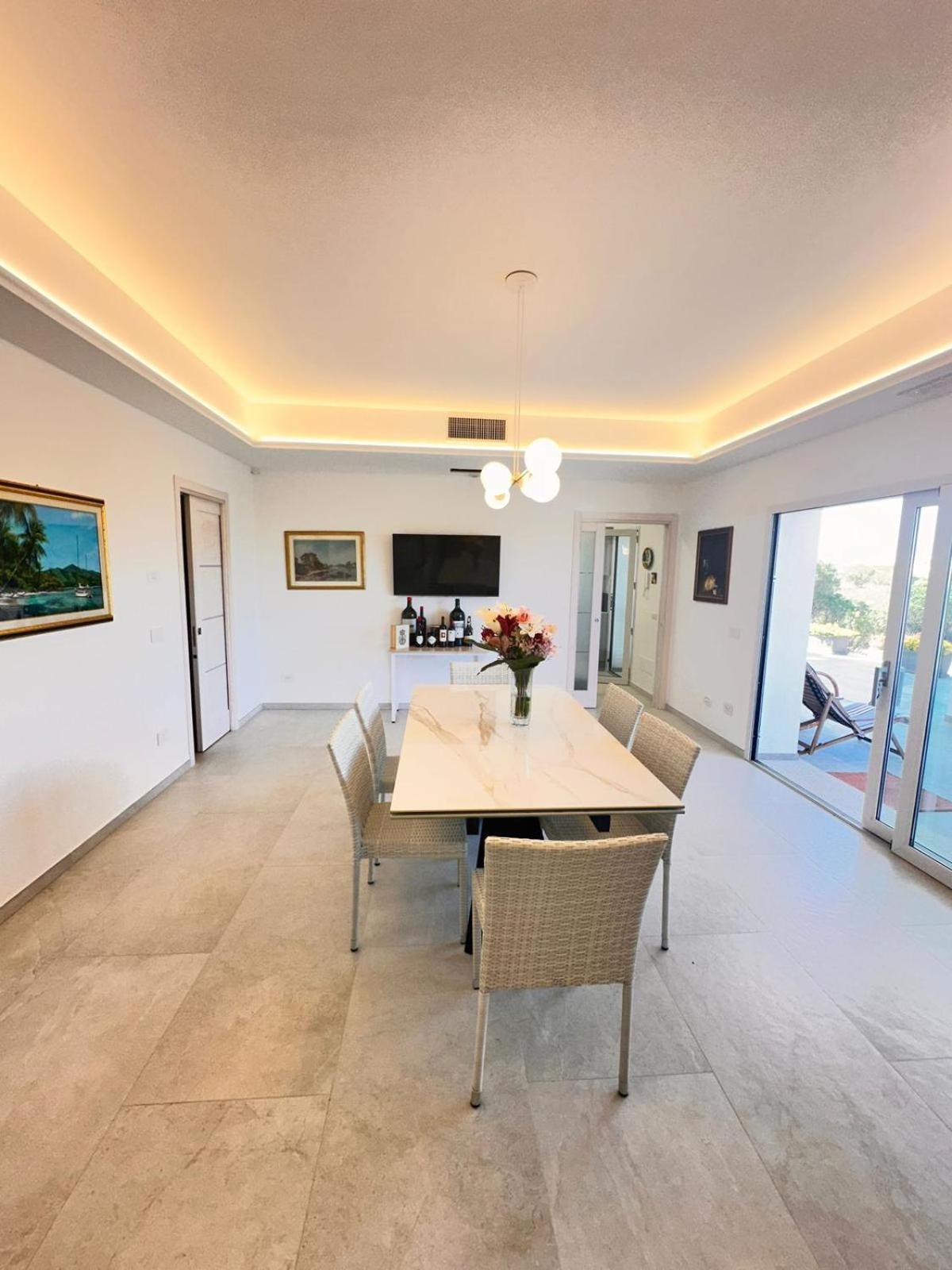 Villa Giulia Golfo Aranci Exterior foto